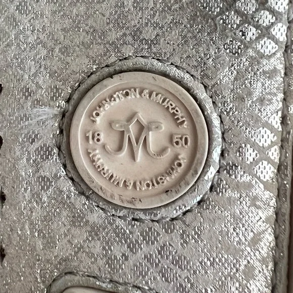 Johnston and Murphy silver and cream penny loafers size 10 - Picture 15 of 15